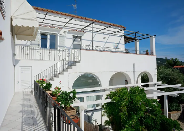 Frühstückspension La Ninfa Di Capri 4*