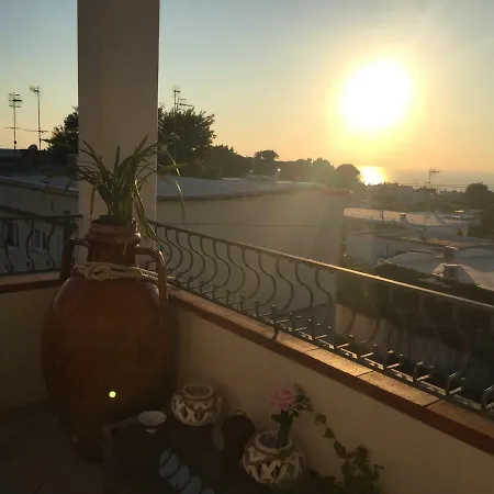 Nocleg ze śniadaniem La Ninfa Di Capri 3*